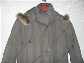 Пуховик-пальто б/у р 48  500 руб.