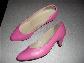 Туфли б/у цвет фуксия, р-р 38-39 - 300 руб.