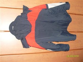 зимняя куртка на р.146