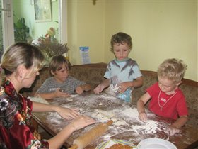 Все помощники :)