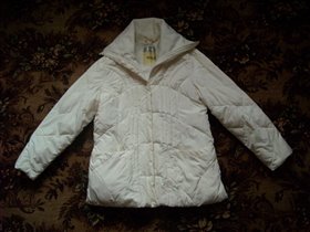 Белая куртка