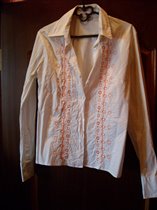 Белая рубашка с рисунком