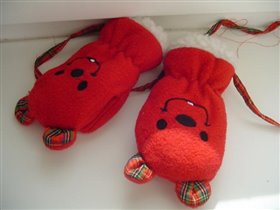 Варежки-мишки на 2-3 года   200р