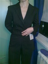 Костюм р-р38+(6) пр-во FRANCE  цена 6000руб