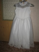 платье нарядное белое