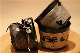 трио в черном