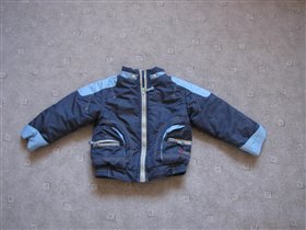Демисез. куртка на 2-3 года (300 руб.)