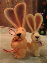 Зайцы-кролики Беляночка и Розочка