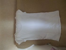 Белая футболка H&M р-р М, б/у 200 руб.