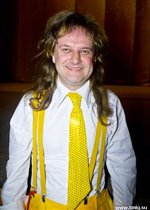 Сам собственной персоной