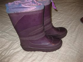  21см ,вынимается сапожок тёпленький,б/у мало 