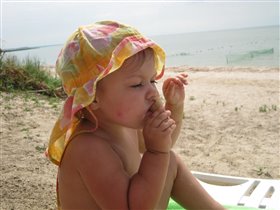 Мороженка на пляже - что может быть слаще))))
