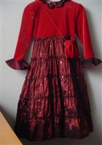 Платье бархатное р.146 с сумочкой,700р