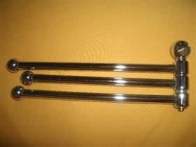 Такая штука вешать полотенца.