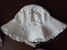Панамка с вышывкой 44-46, на липучке150р