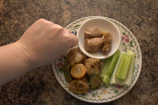 еда №3 полкулака белка + 2 кулака овощей