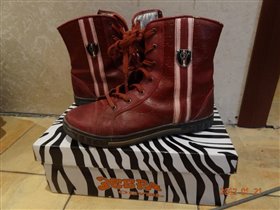 Кожаные ботинки на утеплителе Зебра 34 р-р