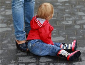 И с джинсами и на прогулку с детьми