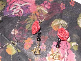 Самые первые сережки - розочки в стиле винтаж.