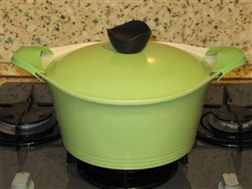 Кастрюля оливковая 24см/4,5л с крышкой