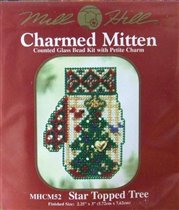 MHCM52 Star Topped Tree