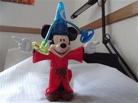 Mikki Mouse-волшебник