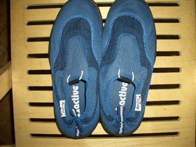 Тапочки от кораллов 42 размер