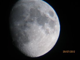 луна в телескоп
