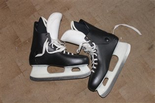 коньки хоккейные р-р 42