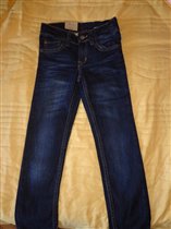 Новые джинсы Н &М р. 5-6 лет