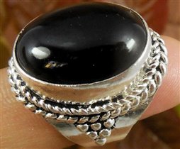 кольцо 6 размер черный оникс -1500 руб