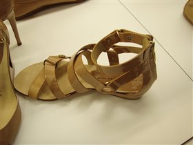 LO босоножки 156 евро