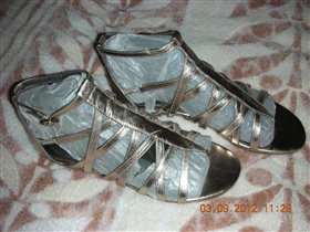 Сандали Calvin Klein кожа р. 8 (39) 1300 руб.