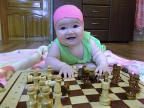 юная шахматистка
