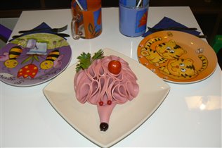 День Рожденья! Нам 6 лет! Колбасный ёжик!