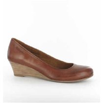 Туфли тамарис р35 ( маломерят на полразмера/размер