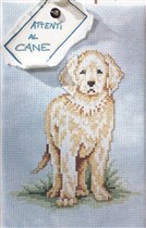 Щенок голдика стоя