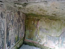 Фрески в Римском амфитеатре
