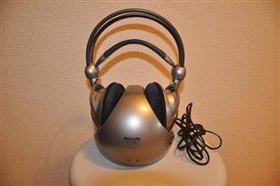 Беспроводные наушники Phillips на запчасти