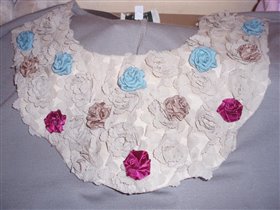 Розочки из шелка)