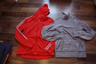 толстовка адидас -44/46-500