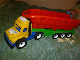 большой самосвал