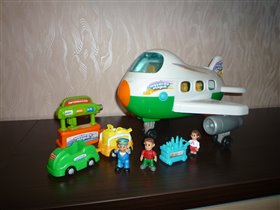  KEENWAY Набор 'Самолет ' - свет, звук, человечки 