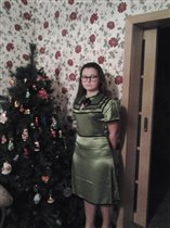 платье зелен