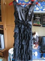 Платье атлас и гипюр р-р44 цена 500р.