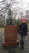 Хельсинки, памятник рунопевице Ларин Параске