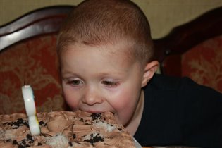 торт брата - мой торт))