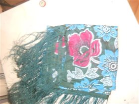 зелен с цветами