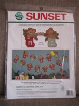 18311 Merry Christmas Garland