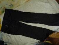 черные брючки зауженные на выход